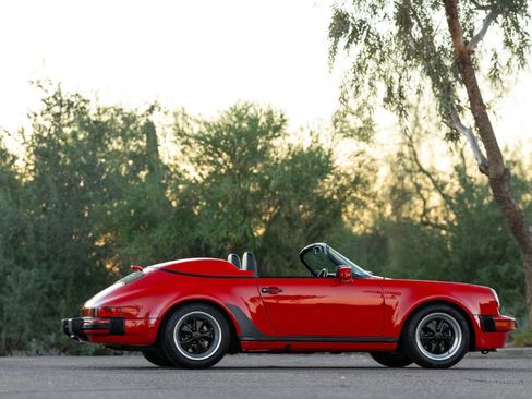 Used 1989 Porsche 911 Carrera image 24