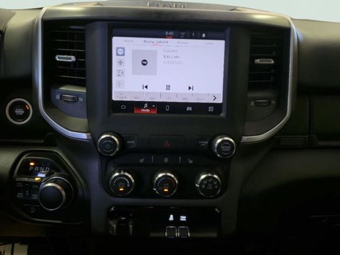 Used 2023 RAM 1500 Big Horn AWD/4WD image 18
