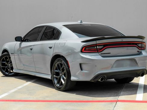 Used 2022 Dodge Charger R/T w/ Blacktop Package RWD image 6