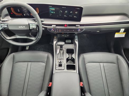 New 2026 Kia Sorento S image 18
