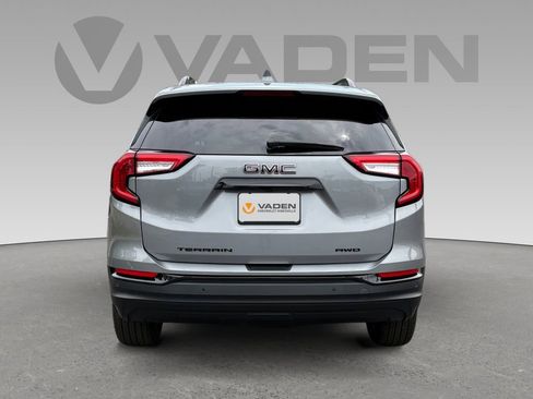 Used 2023 GMC Terrain SLE w/ Driver Convenience Package AWD/4WD image 23
