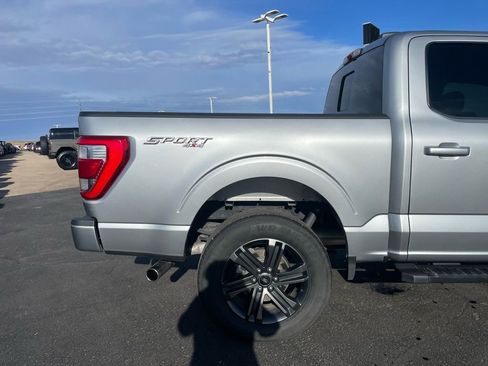 Used 2022 Ford F150 Lariat image 38