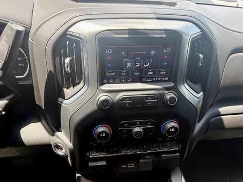 Used 2020 Chevrolet Silverado 2500 LTZ w/ LTZ Premium Package AWD/4WD image 12