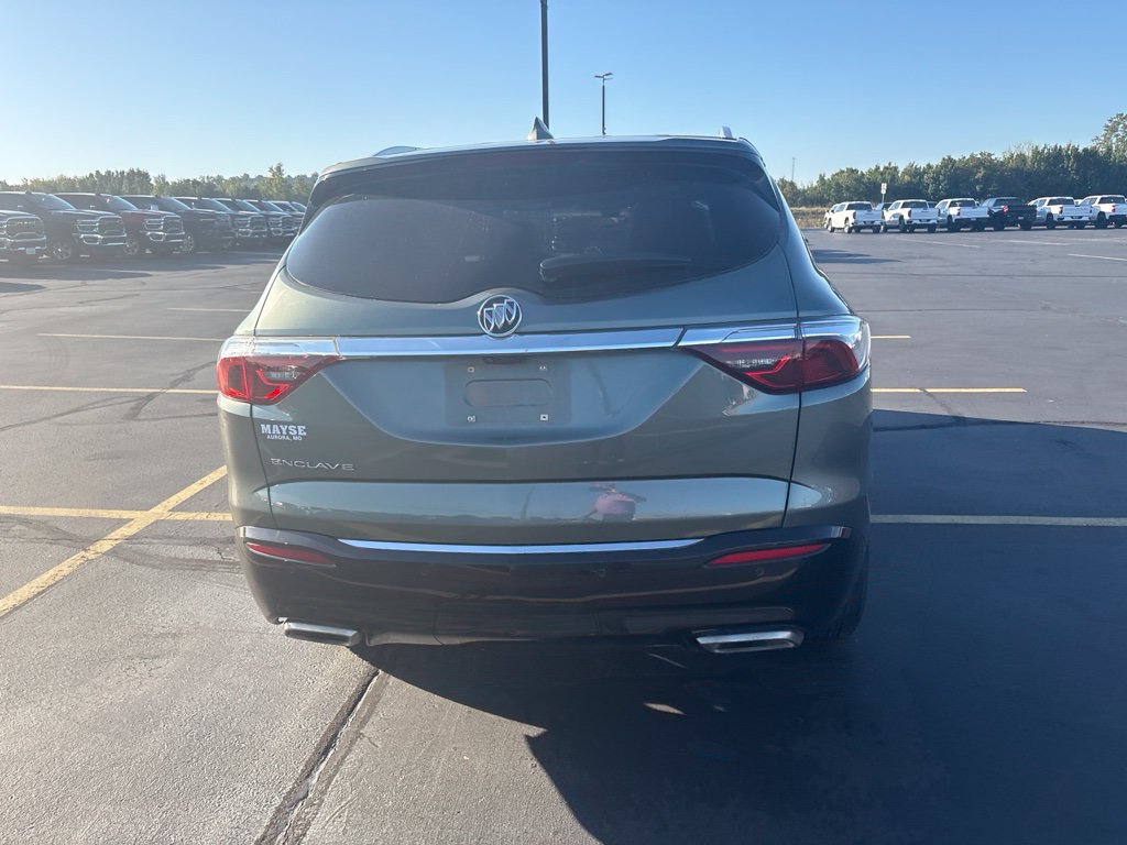 Used 2022 Buick Enclave Premium FWD image 13