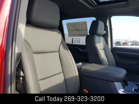 New 2026 GMC Sierra 2500 SLT w/ SLT Premium Package image 30