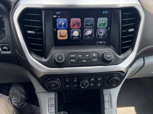 Certified 2019 GMC Acadia SLT AWD/4WD image 6