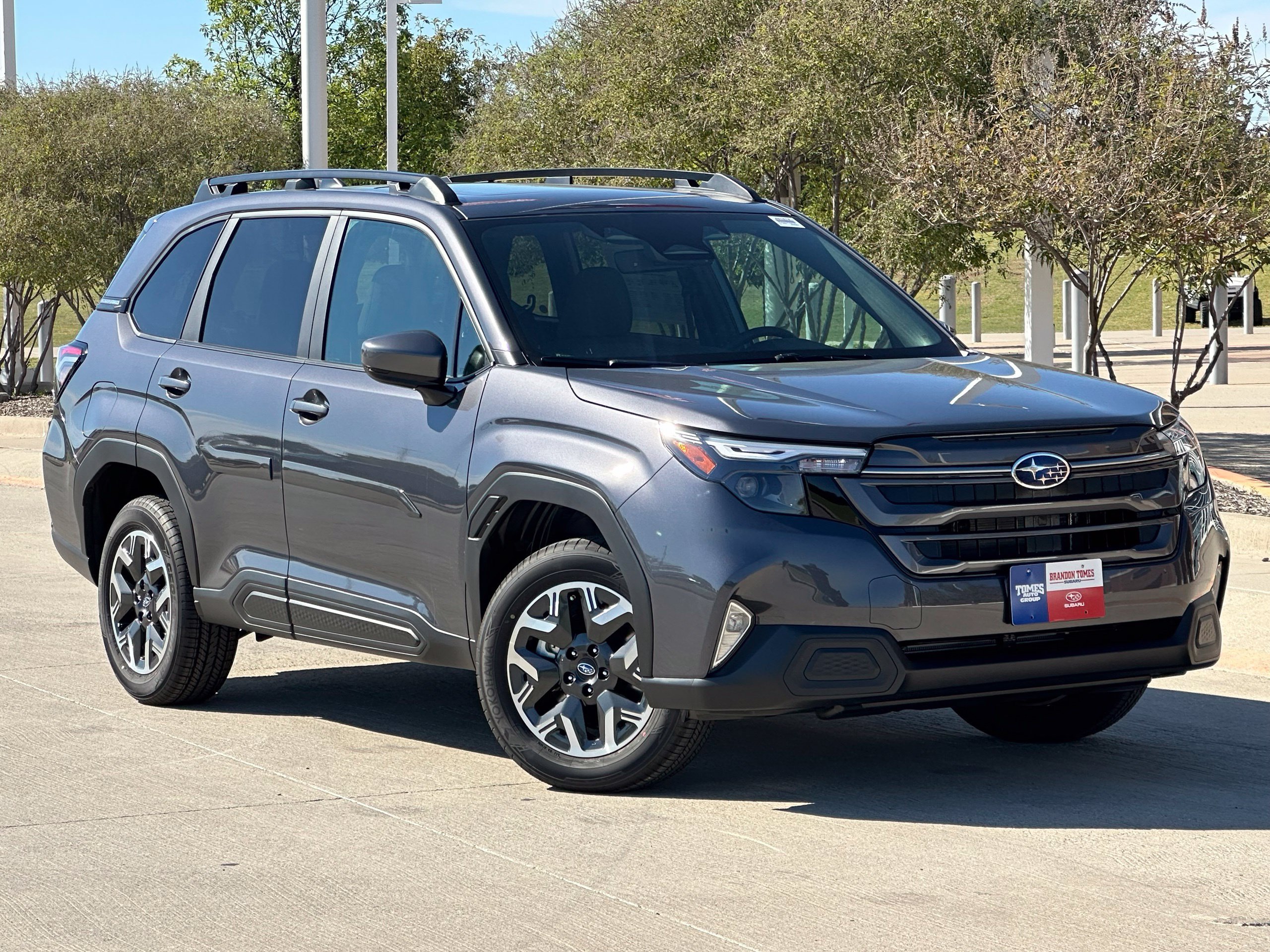 New 2026 Subaru Forester Premium AWD/4WD image 2