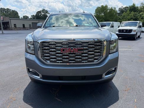 Used 2018 GMC Yukon Denali w/ Open Road Package AWD/4WD image 7