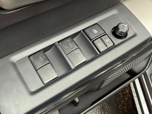 Certified 2025 Toyota Tundra SR5 w/ SR5 Convenience Package image 16