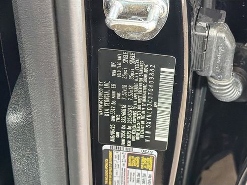 Used 2026 Kia Sorento S AWD/4WD image 34