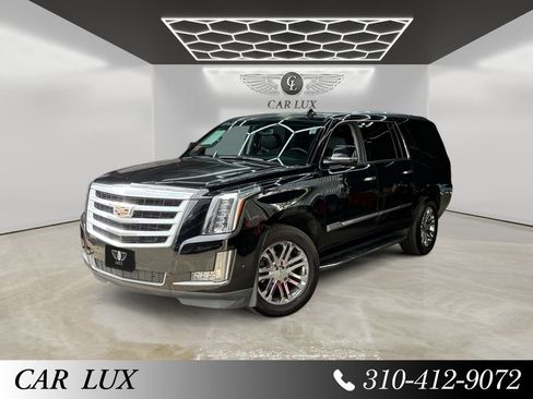 Used 2018 Cadillac Escalade ESV 4WD image 1