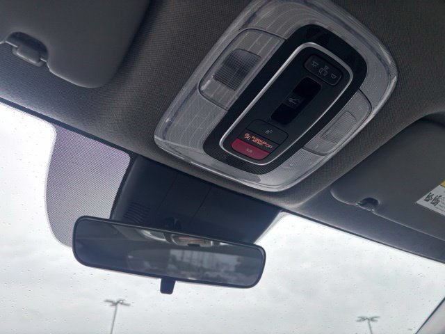 Used 2025 Hyundai Elantra SEL FWD image 35