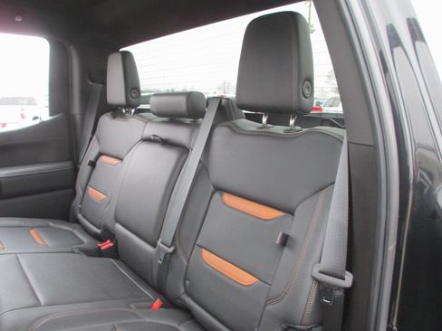 Used 2021 GMC Sierra 1500 AT4 image 17