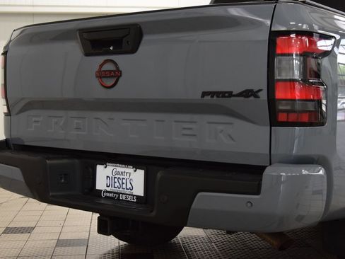 Used 2024 Nissan Frontier PRO-4X w/ Pro Premium Package AWD/4WD image 17