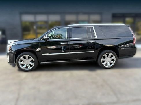Used 2019 Cadillac Escalade ESV Premium Luxury AWD/4WD image 2