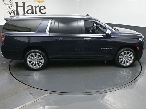 Used 2024 Chevrolet Suburban Premier w/ Premium Package 2 image 44