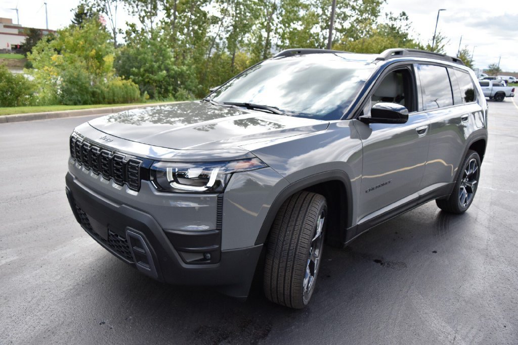 New 2026 Jeep Cherokee Overland AWD/4WD image 10