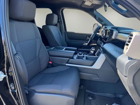 New 2026 Toyota Tundra SR5 AWD/4WD image 18