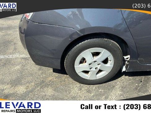 Used 2010 Toyota Prius Five FWD image 11