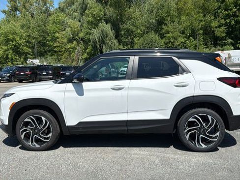 Used 2024 Chevrolet TrailBlazer RS AWD/4WD image 4