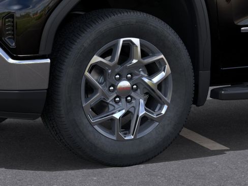 New 2026 GMC Sierra 1500 SLT image 9