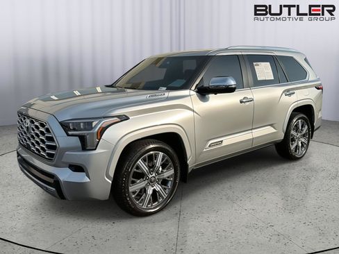 Used 2026 Toyota Sequoia Capstone AWD/4WD image 2