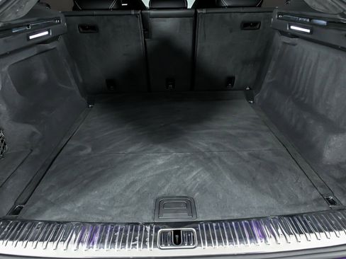 Used 2022 Lamborghini Urus image 16