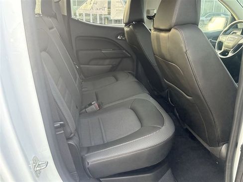 Used 2022 GMC Canyon AT4 w/ Trailering Package image 24