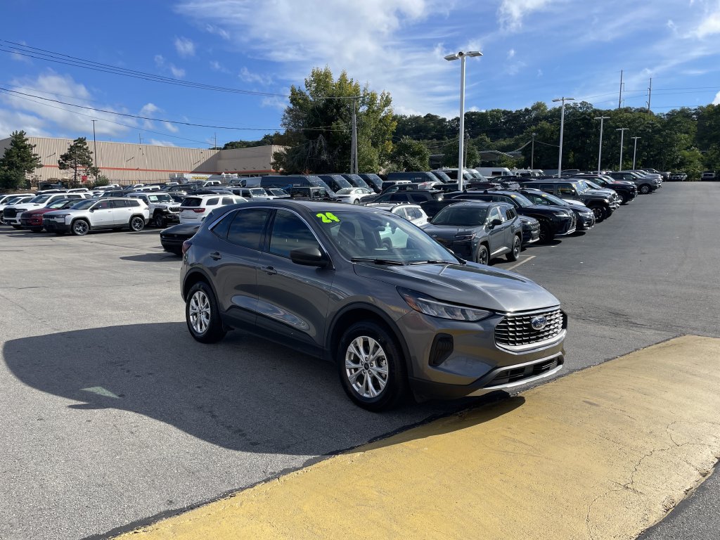 Used 2024 Ford Escape Active AWD/4WD image 6