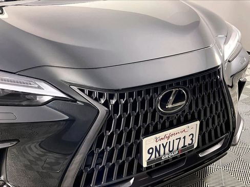 Used 2025 Lexus NX 450h+ AWD w/ Luxury Package image 29