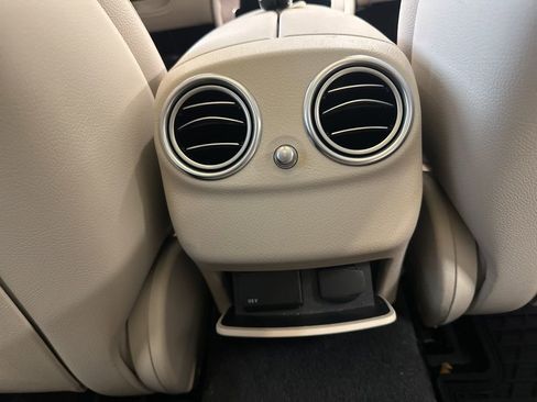 Used 2021 Mercedes-Benz E 350 E 350 image 26