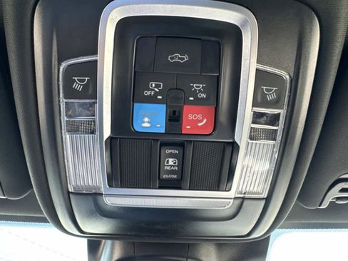 New 2026 RAM 2500 Laramie w/ Night Edition AWD/4WD image 13