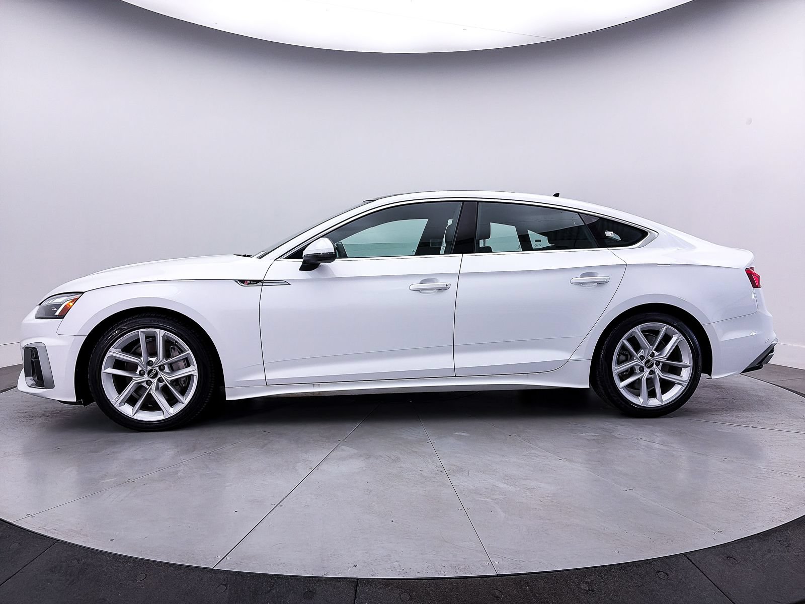 Used 2024 Audi A5 2.0T Premium Plus AWD/4WD image 38