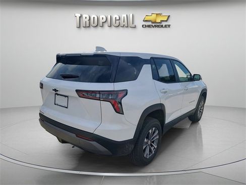 New 2026 Chevrolet Equinox LT image 5