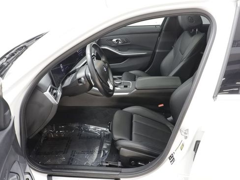Used 2024 BMW 330i xDrive Sedan AWD/4WD image 6