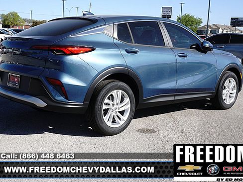 New 2026 Buick Envista Preferred FWD image 7