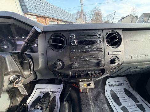 Used 2014 Ford F350 XL w/ Power Equipment Group image 52