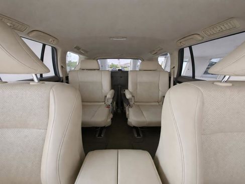 Used 2017 Lexus GX 460 Luxury AWD/4WD image 11