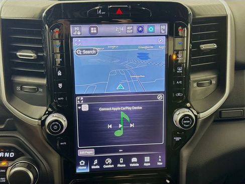 New 2026 RAM 1500 4x4 Crew Cab image 15