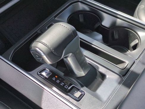 Used 2025 Ford F150 Platinum AWD/4WD image 26