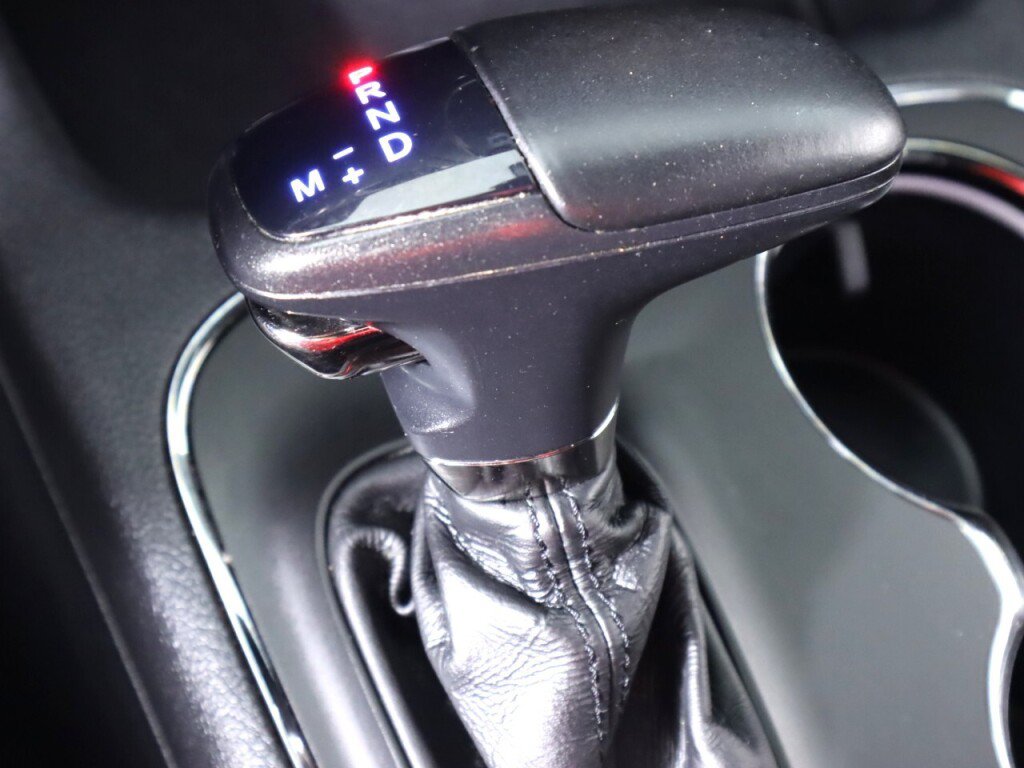 Used 2019 Dodge Durango R/T w/ Technology Group AWD/4WD image 29