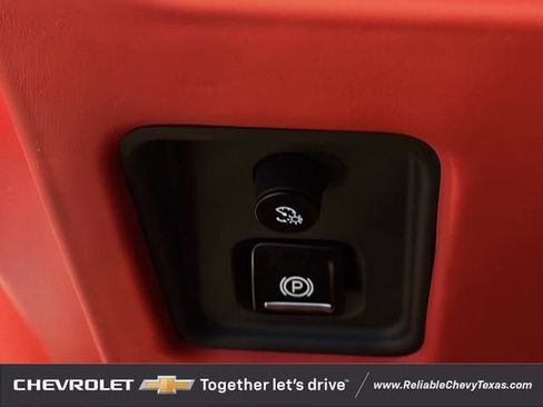 Used 2023 Chevrolet Corvette Stingray Premium Cpe w/ Z51 Performance Package RWD image 29