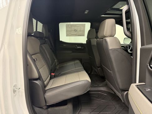 New 2026 Chevrolet Silverado 1500 ZR2 image 18