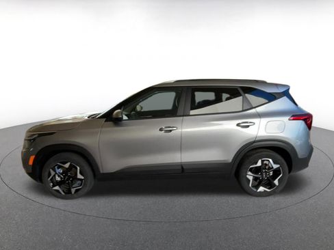 Used 2025 Kia Seltos S image 9