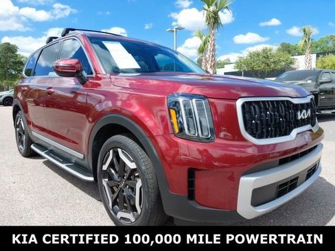 Used 2024 Kia Telluride EX w/ EX Captain's Chair Package image 3