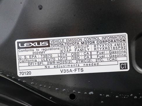Used 2024 Lexus GX 550 w/ Accessory Package (Z1) AWD/4WD image 29