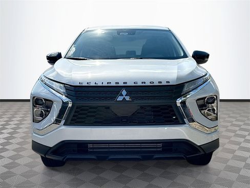 New 2026 Mitsubishi Eclipse Cross LE image 2