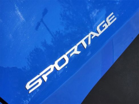 New 2026 Kia Sportage EX w/ EX Panorama Roof Package image 7