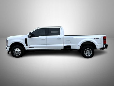 Used 2026 Ford F350 Platinum image 8