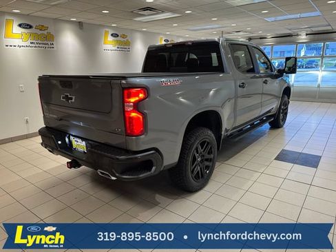 Used 2021 Chevrolet Silverado 1500 LT Trail Boss w/ LT Trail Boss Premium Package AWD/4WD image 25